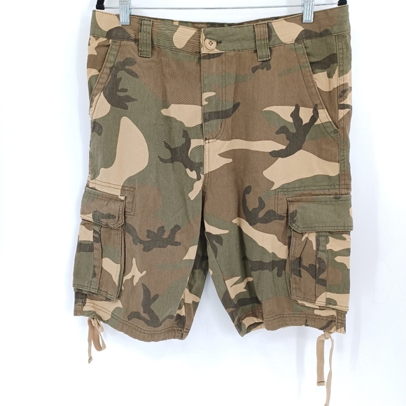 Mens Relaxed Fit Multi Pocket Cargo Shorts - Picture 2 of 10